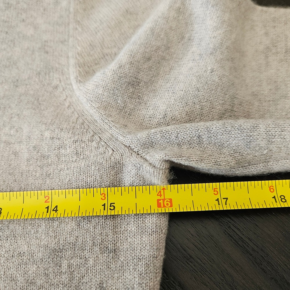 Vtg J.Crew 100% Cashmere Gray Sweater XXS FALL 2004 AS-IS Read Description - Picture 6 of 10